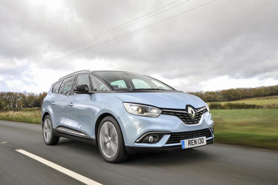  Renault Grand Scenic 2016 года  (UK) (фото 9 из 32)